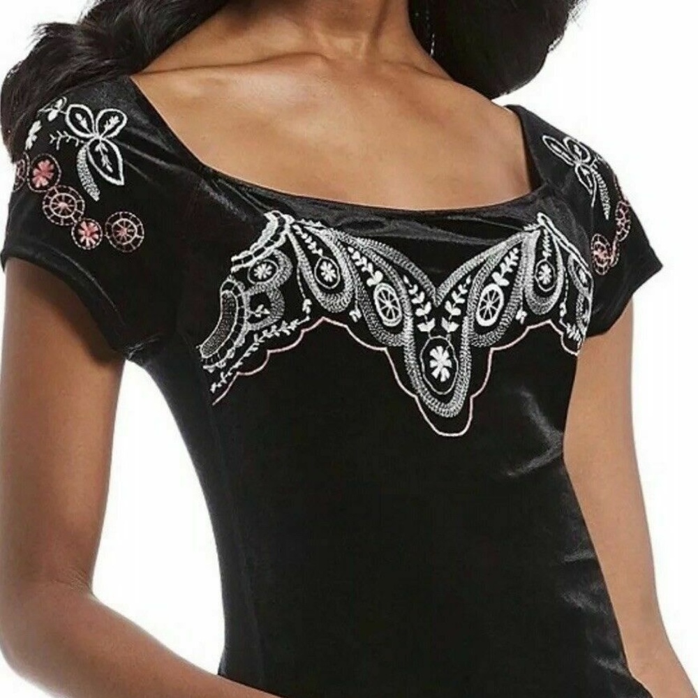 NWT $58 Free People "Party Train" Embroidered Top!